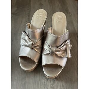 Guess Women's Cork Wedge Gold Sandals Shoes Sz 10 Slip-on NEW Without Box!‎